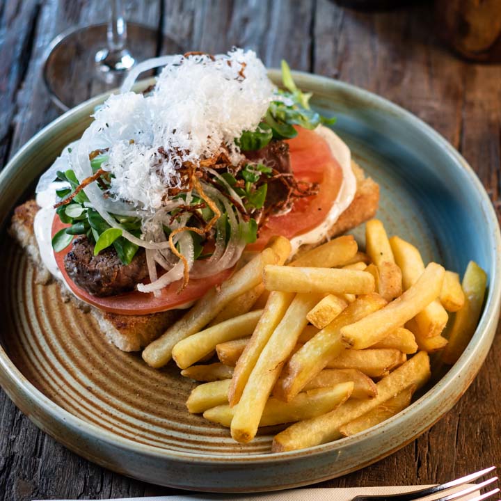 Steak sandwich